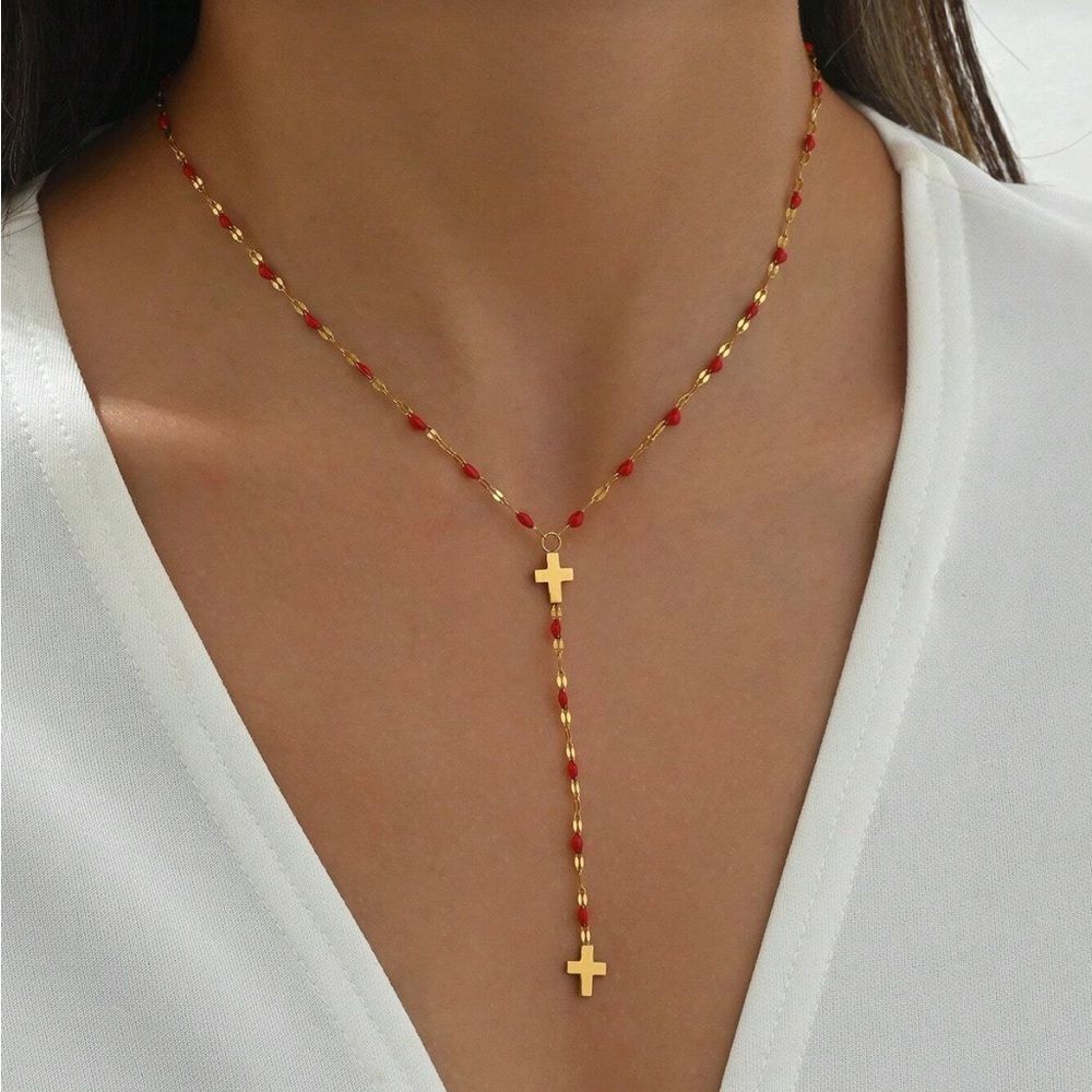 Red Cross Necklace Q740